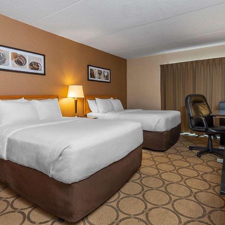 Comfort Inn Yarmouth Exterior photo