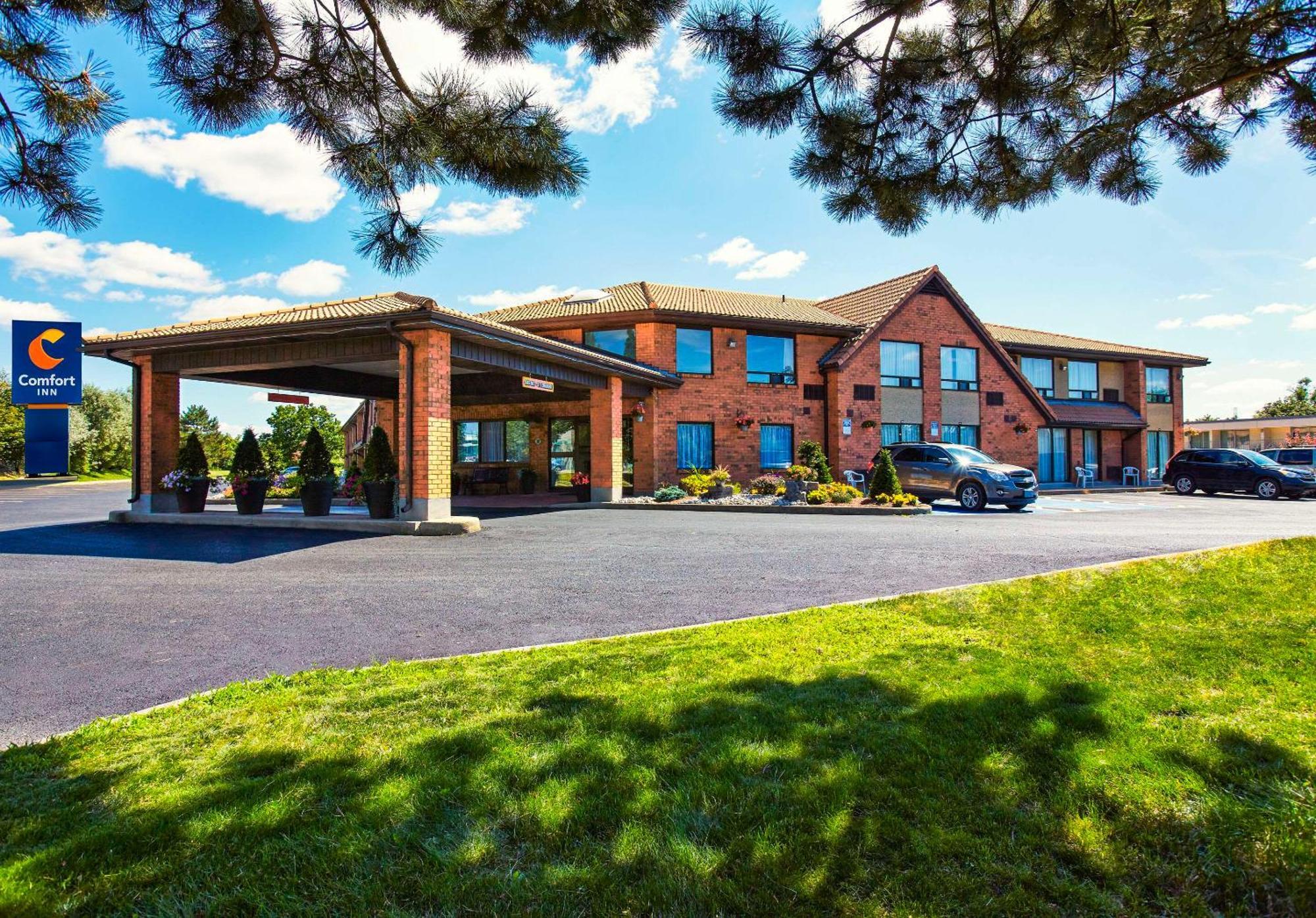 Comfort Inn Yarmouth Exterior photo