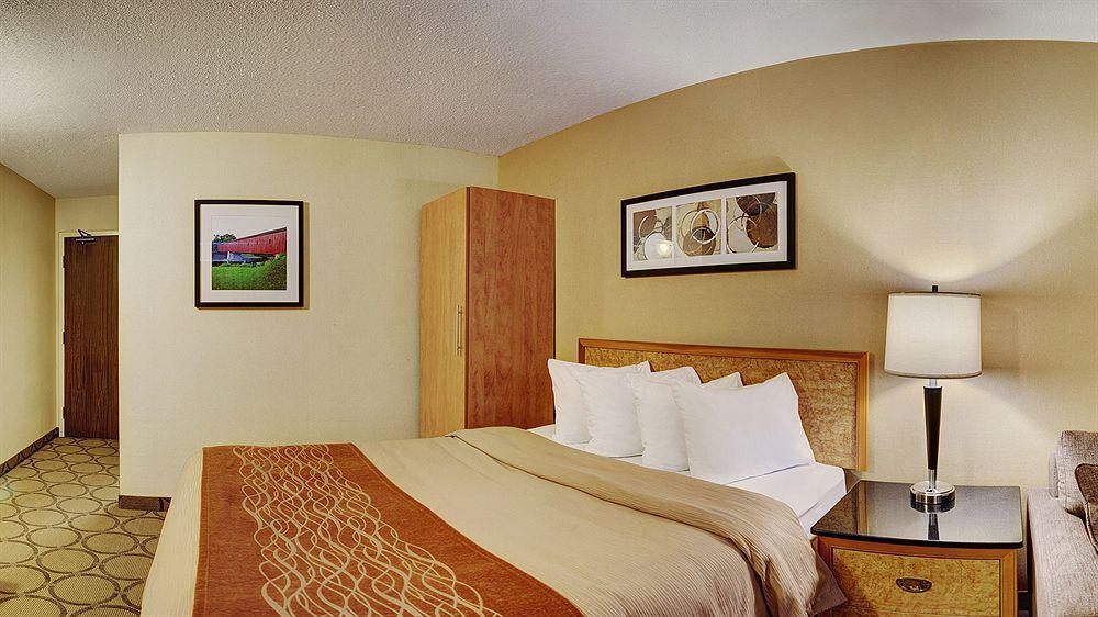 Comfort Inn Yarmouth Exterior photo